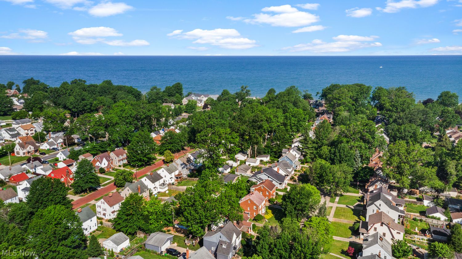 136 E 208th Street Euclid OH 44123