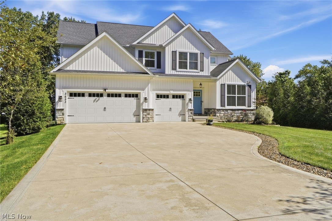 3653 Avondale Road Woodmere OH 44122