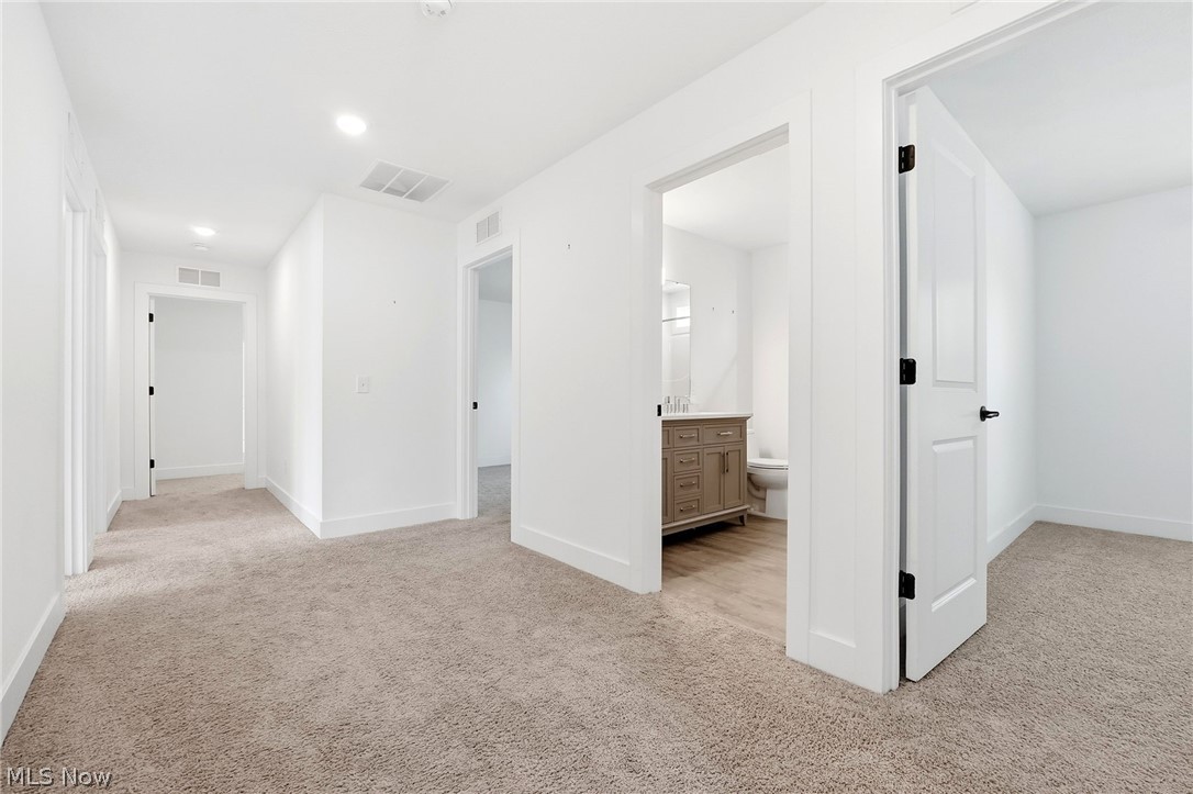 3653 Avondale Road Woodmere OH 44122