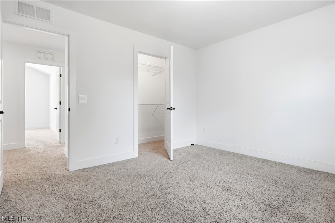 3653 Avondale Road Woodmere OH 44122