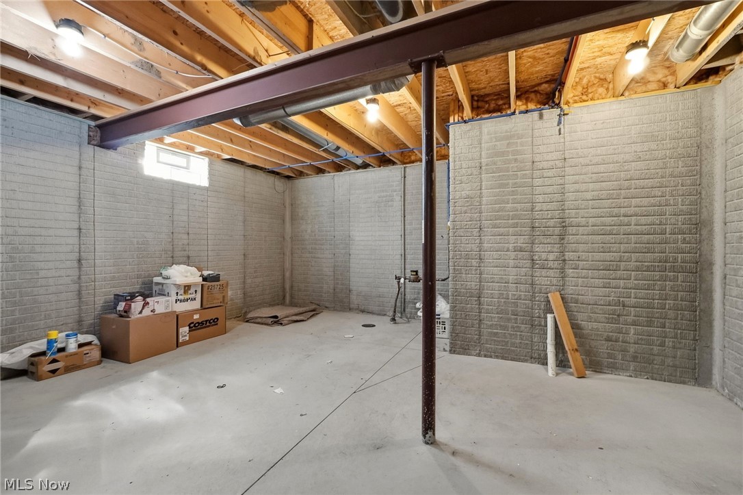 3653 Avondale Road Woodmere OH 44122