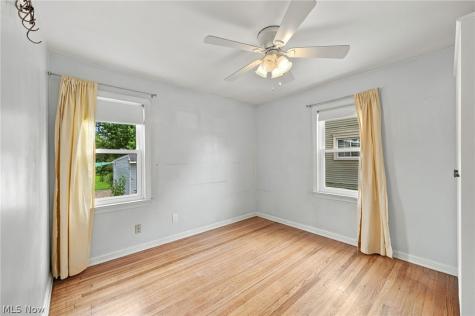 5608 Stickney Avenue Cleveland OH 44144
