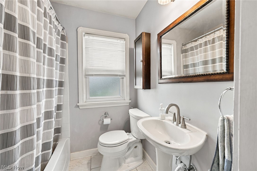 5608 Stickney Avenue Cleveland OH 44144