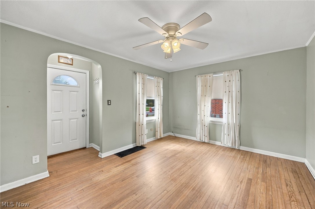 5608 Stickney Avenue Cleveland OH 44144