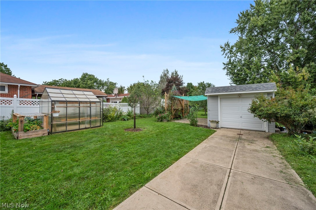 5608 Stickney Avenue Cleveland OH 44144