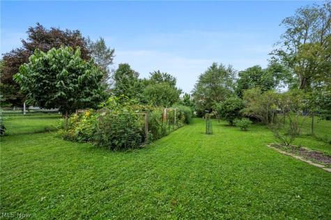 5608 Stickney Avenue Cleveland OH 44144