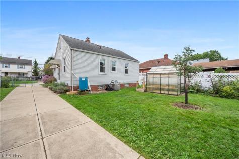 5608 Stickney Avenue Cleveland OH 44144