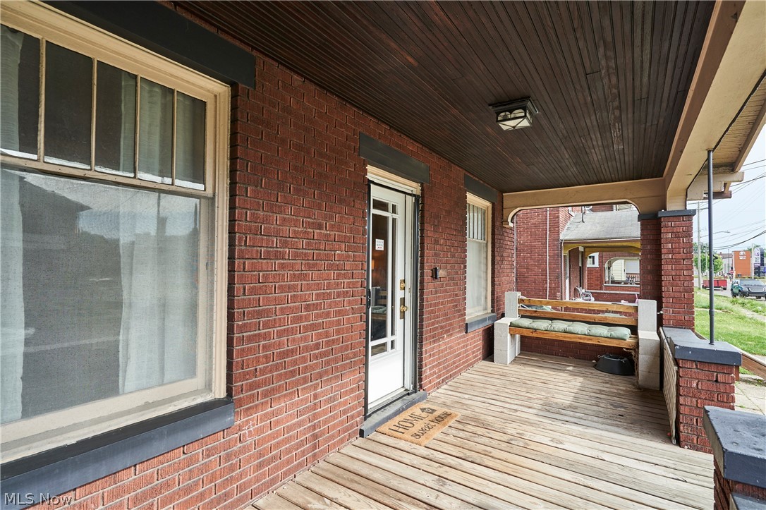 136 Smith Avenue NW Canton OH 44708