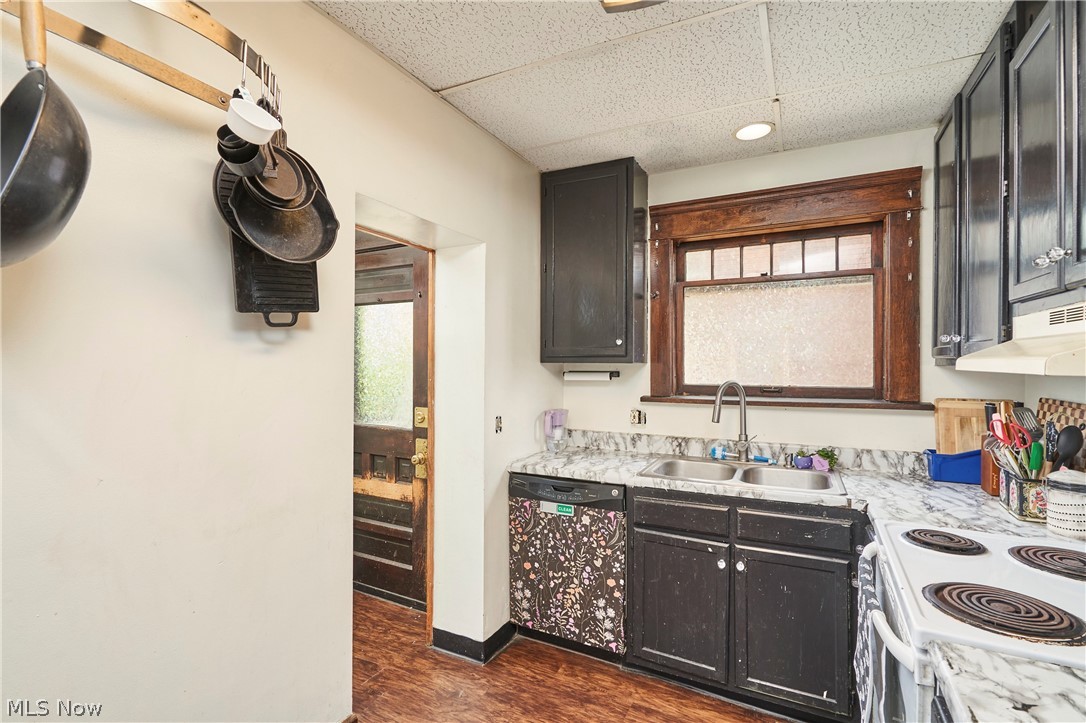 136 Smith Avenue NW Canton OH 44708