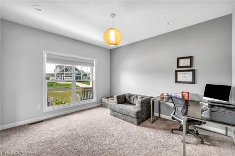 344 Heatherby NE Hartville OH 44632