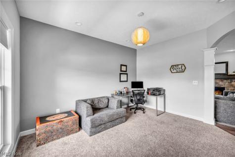 344 Heatherby NE Hartville OH 44632
