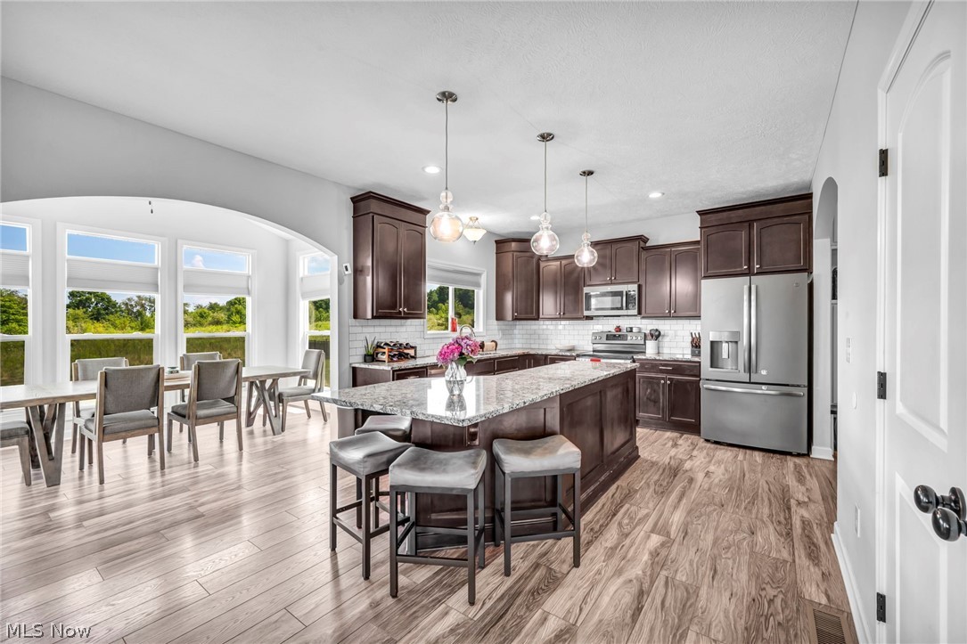 344 Heatherby NE Hartville OH 44632