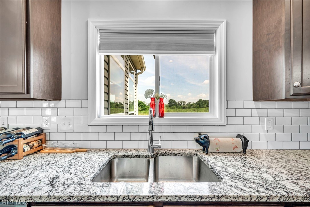 344 Heatherby NE Hartville OH 44632