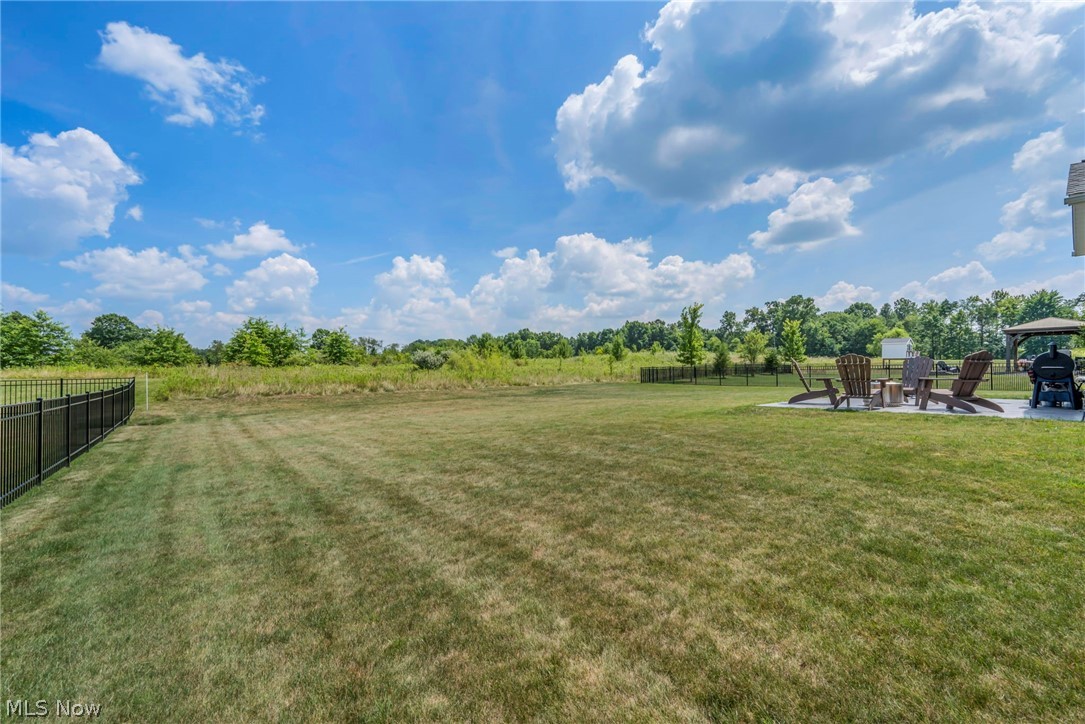 344 Heatherby NE Hartville OH 44632