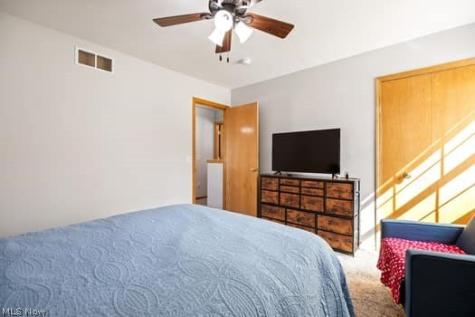 832 Queens Gate Way Wadsworth OH 44281