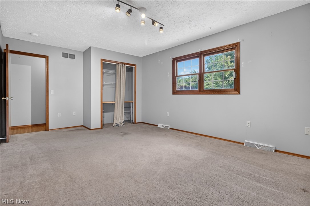 45319 Old Middle Ridge Road Amherst OH 44001