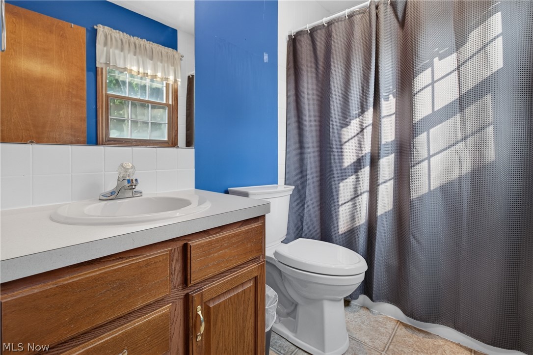 45319 Old Middle Ridge Road Amherst OH 44001