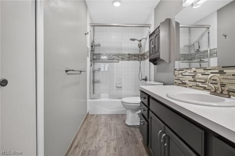 45319 Old Middle Ridge Road Amherst OH 44001
