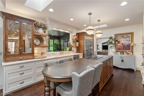 6182 Bertram Avenue NW Canton OH 44718