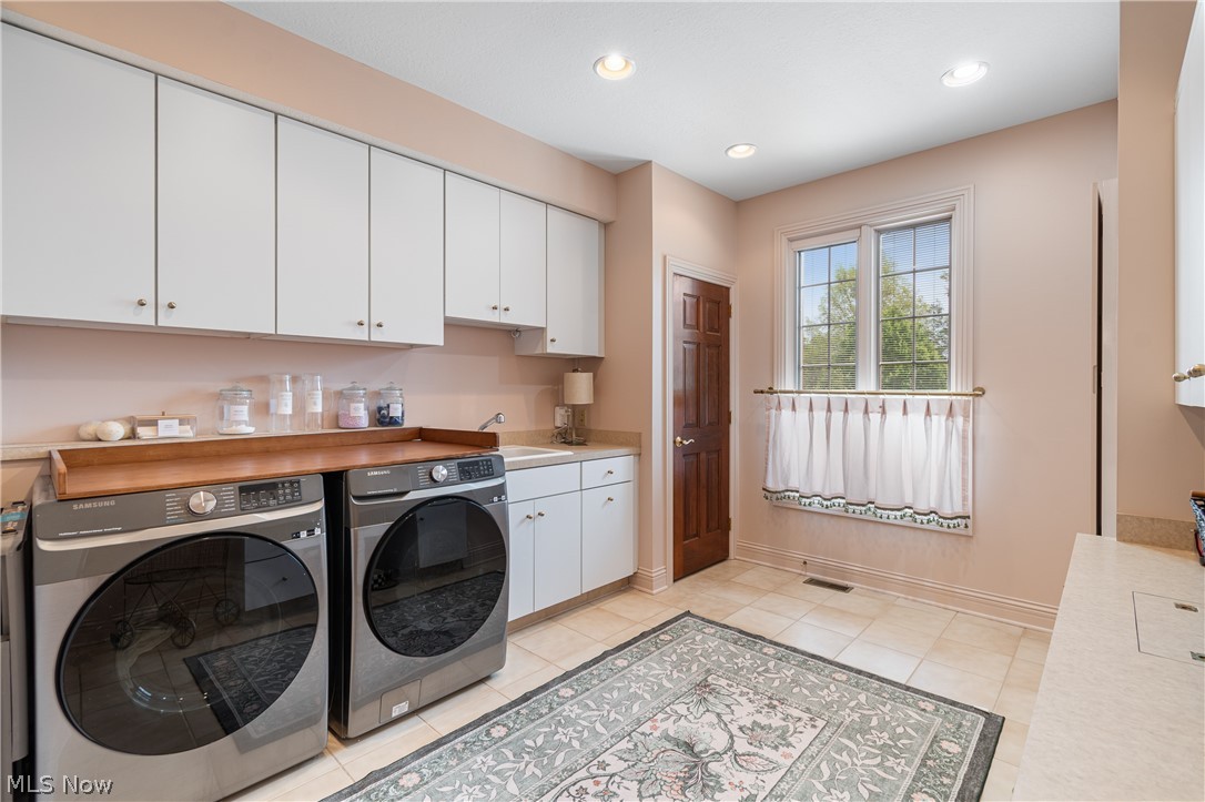 6182 Bertram Avenue NW Canton OH 44718