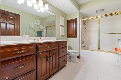 6182 Bertram Avenue NW Canton OH 44718