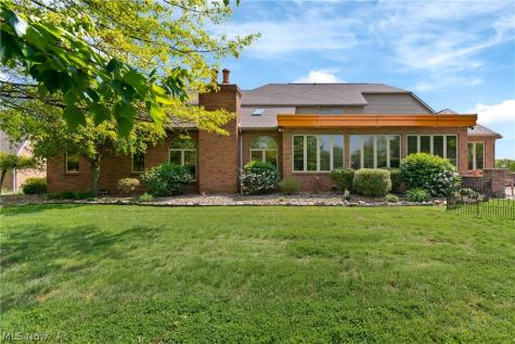 6182 Bertram Avenue NW Canton OH 44718