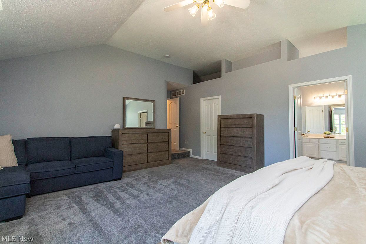 1132 Alexandria Lane Medina OH 44256