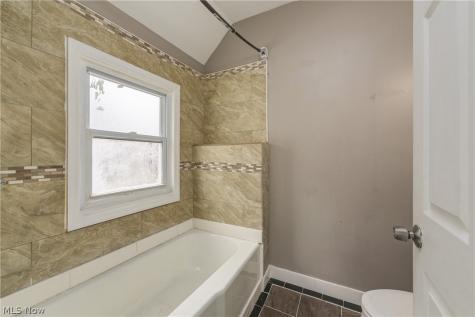 3941 W 22nd Street Cleveland OH 44109