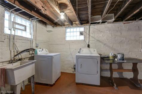 3941 W 22nd Street Cleveland OH 44109