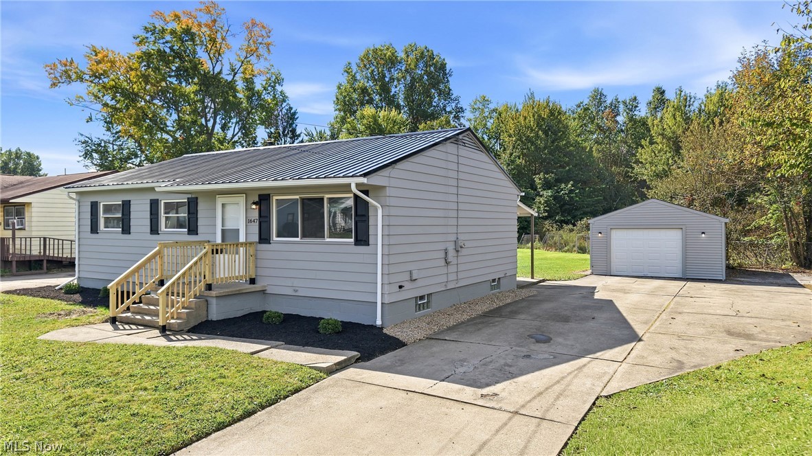 1647 Southern Boulevard NW Warren OH 44485