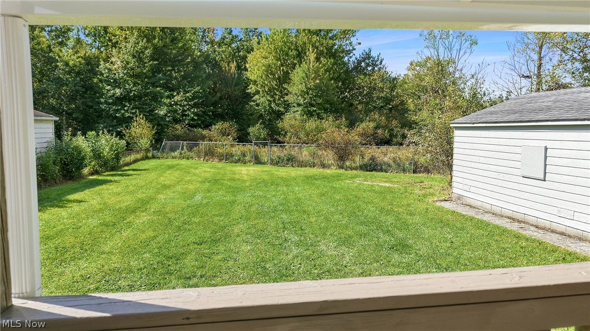 1647 Southern Boulevard NW Warren OH 44485