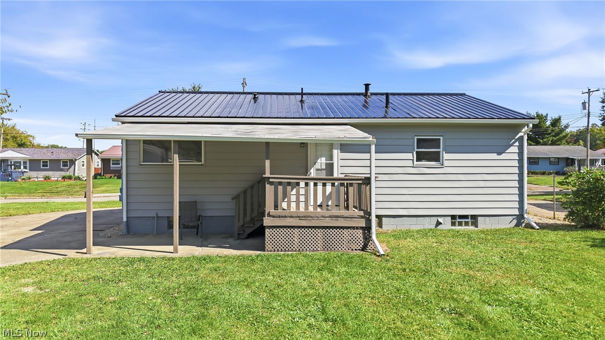 1647 Southern Boulevard NW Warren OH 44485