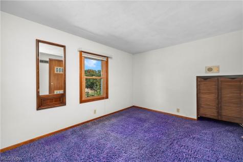 111 Yunker Court Elyria OH 44035