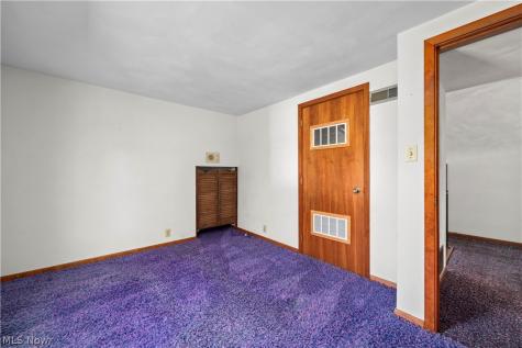 111 Yunker Court Elyria OH 44035