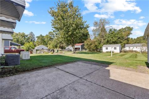 111 Yunker Court Elyria OH 44035