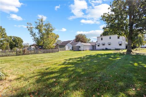 111 Yunker Court Elyria OH 44035