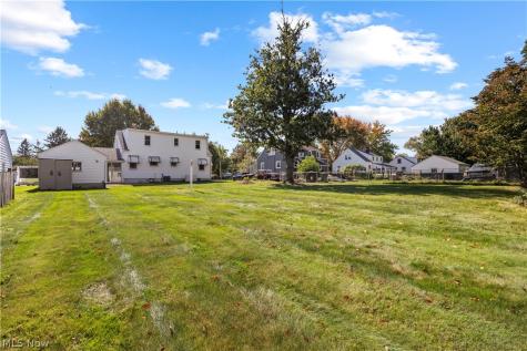 111 Yunker Court Elyria OH 44035