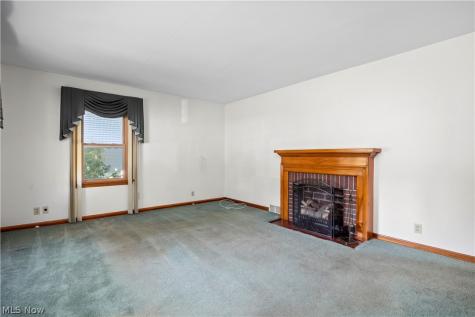 111 Yunker Court Elyria OH 44035