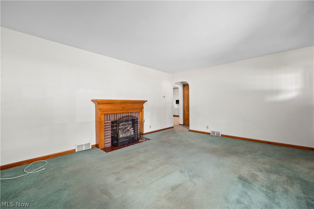 111 Yunker Court Elyria OH 44035