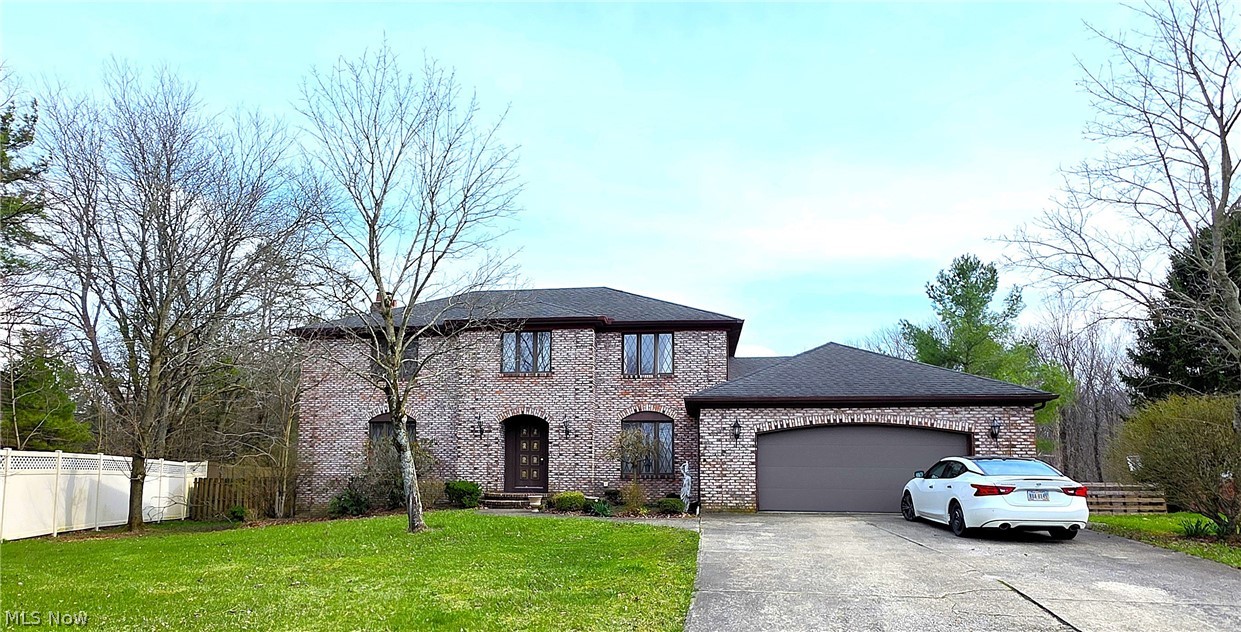 325 Brookshire Oval Hinckley OH 44233