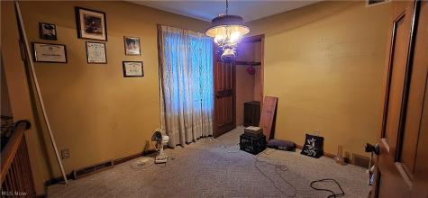 325 Brookshire Oval Hinckley OH 44233