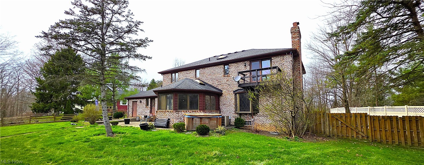 325 Brookshire Oval Hinckley OH 44233
