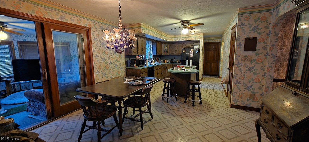 325 Brookshire Oval Hinckley OH 44233