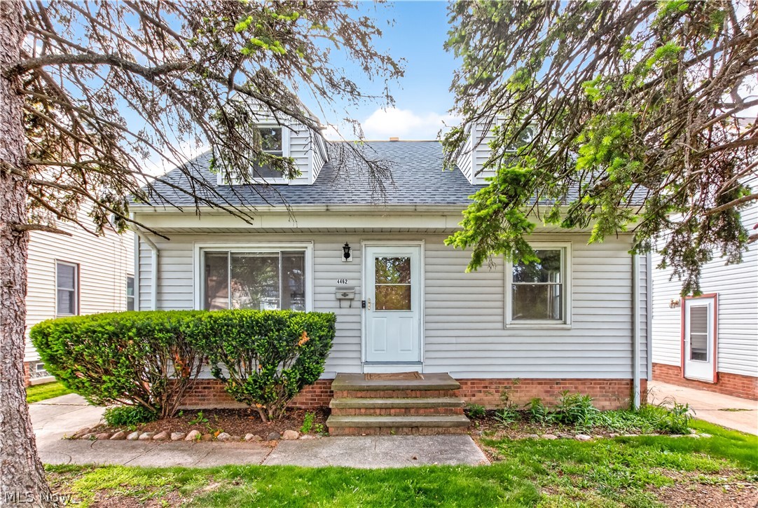 4462 South Hills Drive Cleveland OH 44109