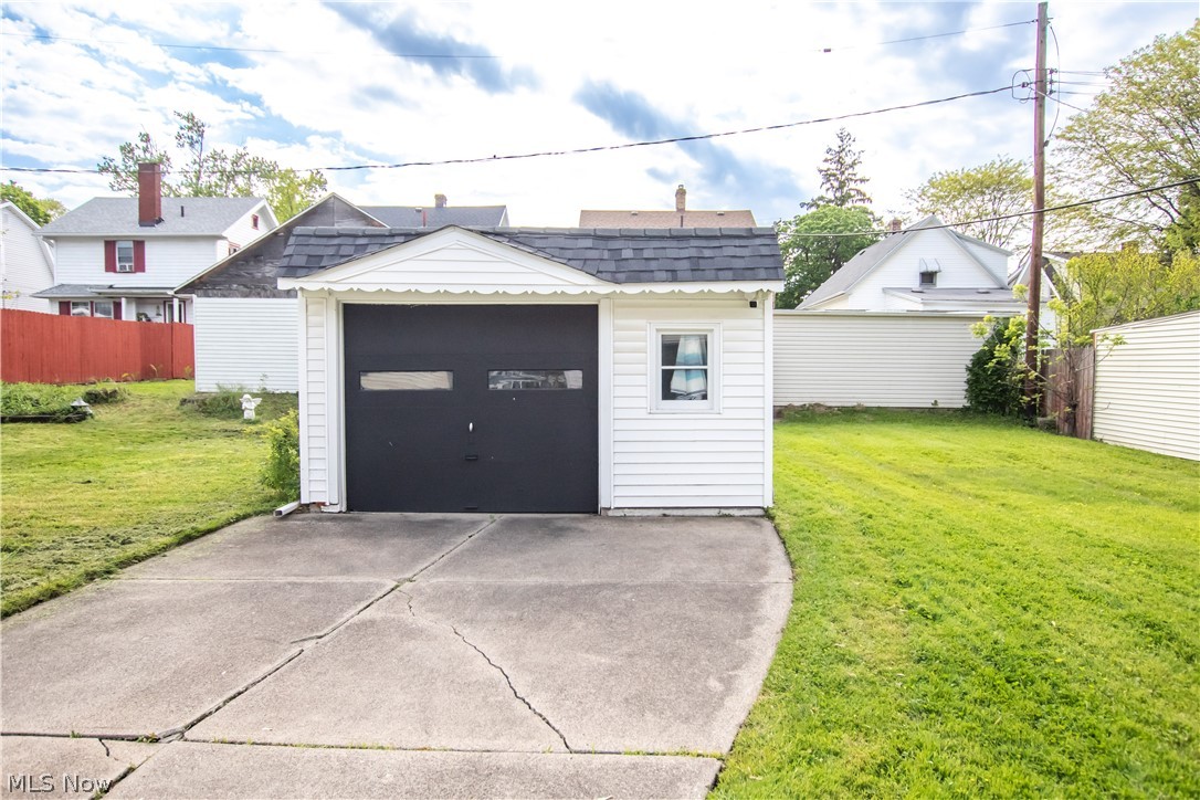 4462 South Hills Drive Cleveland OH 44109