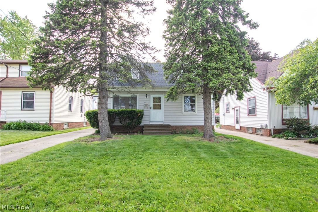 4462 South Hills Drive Cleveland OH 44109