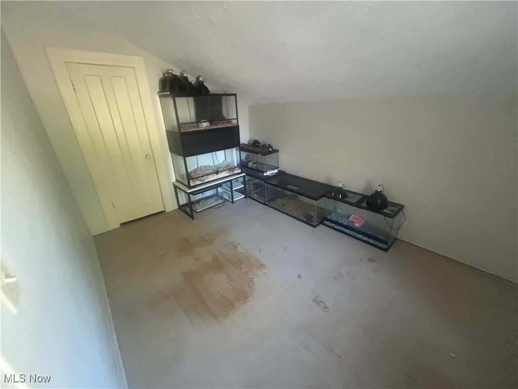 1145 Lake Road Conneaut OH 44030