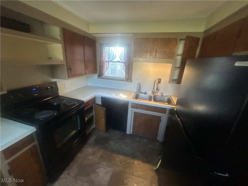 1145 Lake Road Conneaut OH 44030