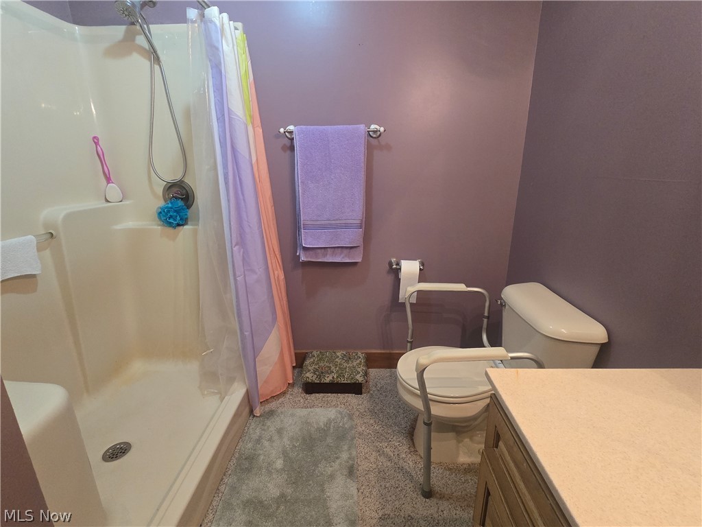 1865 Cassingham Hollow Drive Coshocton OH 43812