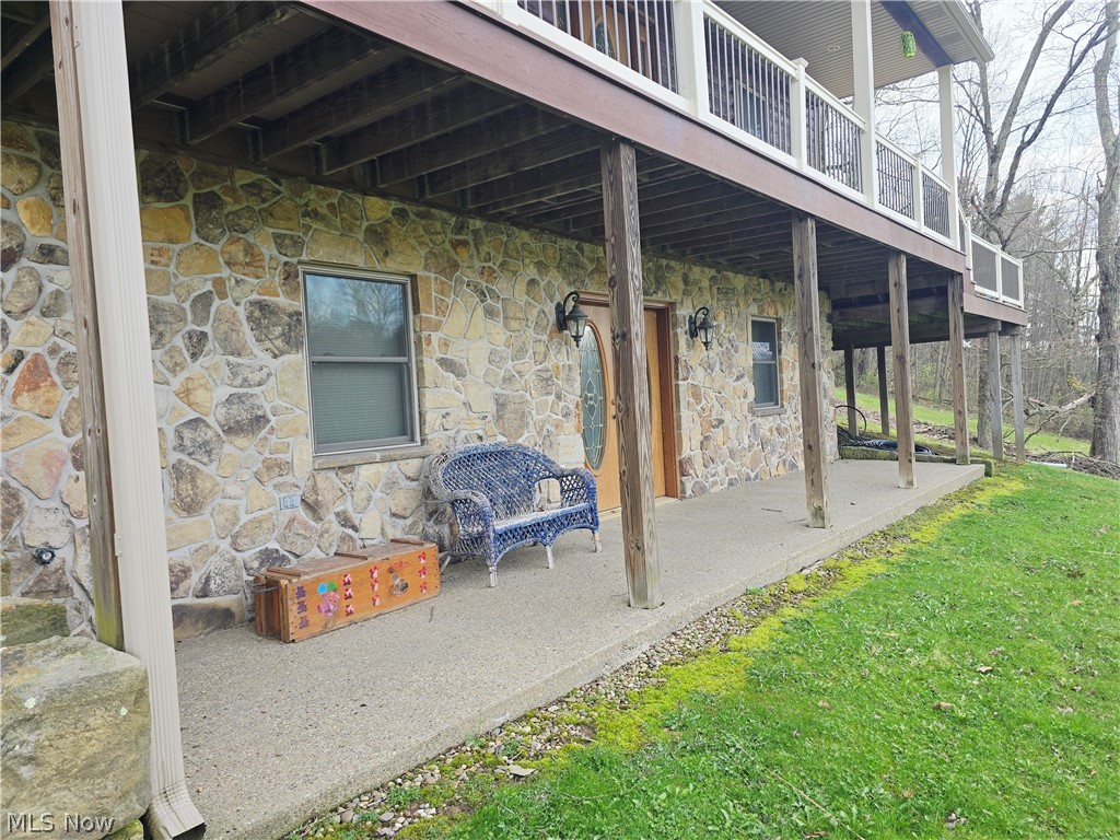 1865 Cassingham Hollow Drive Coshocton OH 43812